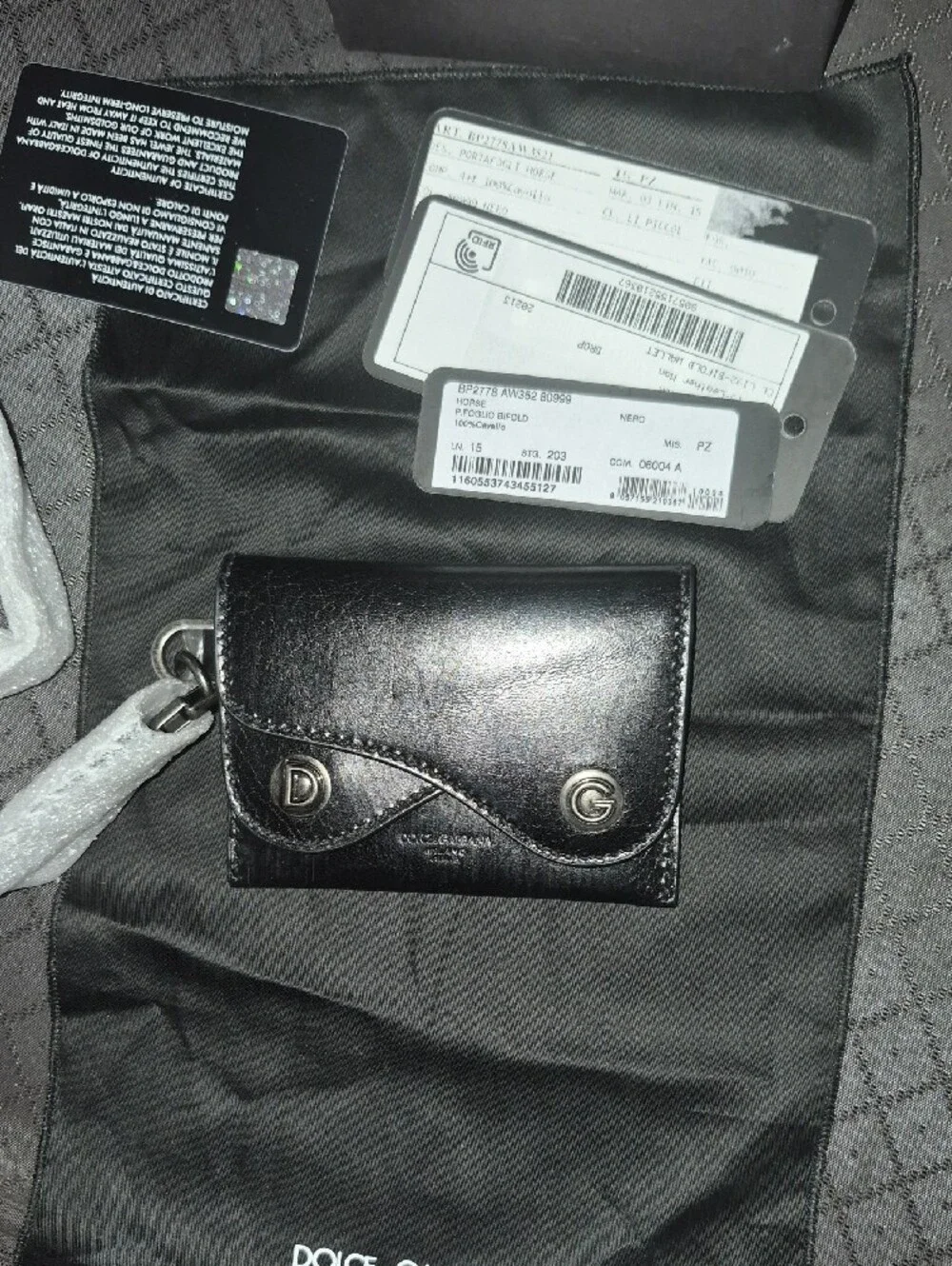 Dolce & Gabbana compact dolce
